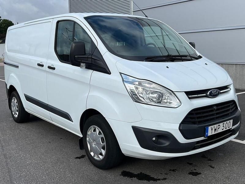 Begagnad 2018 Ford Transit Custom Minibuss | 140 000 kr (Superpris) - Bild 1/4