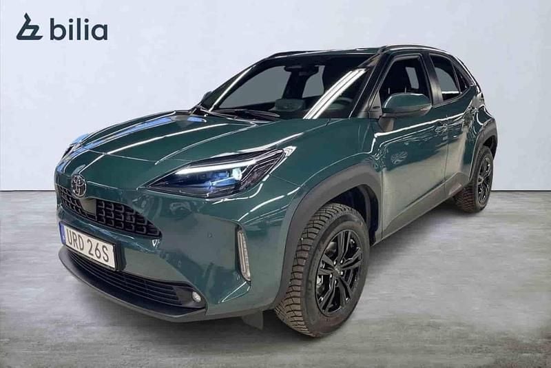 Grön Ny 2025 Toyota Yaris Cross Active SUV | 359 900 kr (Dyr) - Bild 1/1