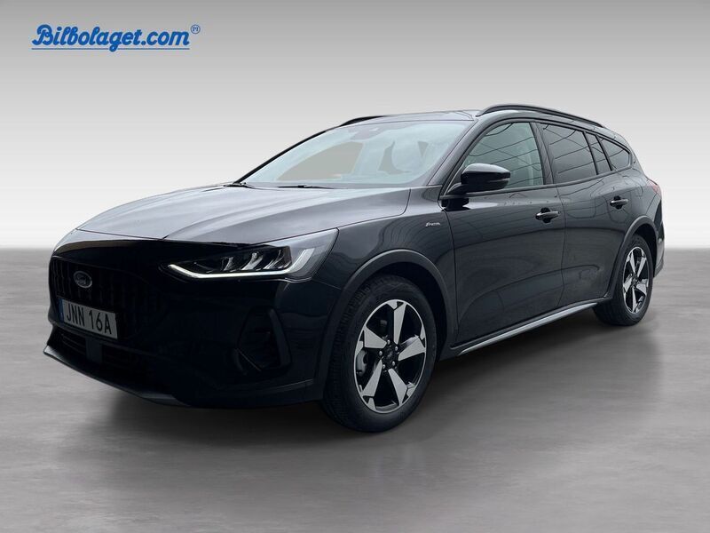 Svart Ny 2024 Ford Focus Active Kombi | 267 800 kr (Marknadspris) - Bild 1/4