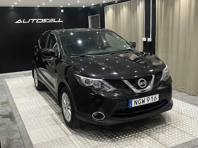 Begagnad Nissan Qashqai 131 HK (96 kW) 2017 Svart SUV