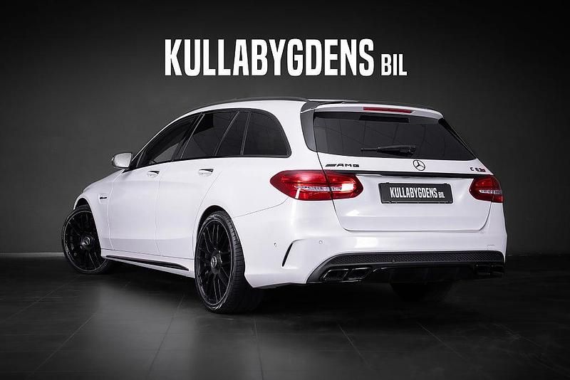 Begagnad Mercedes C63S AMG AMG 510 HK (375 kW) 2016 Vit Kombi