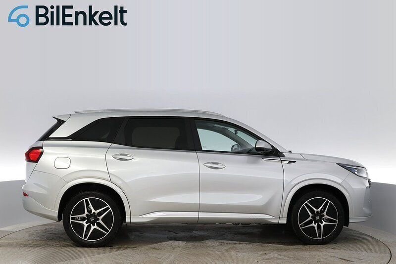 Begagnad DFSK E5 283 HK (208 kW) 2024 Silver SUV
