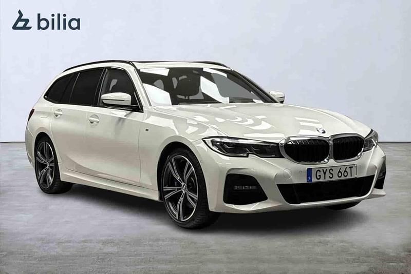 Vit Begagnad 2020 BMW 330 Kombi | 379 000 kr - Bild 1/1