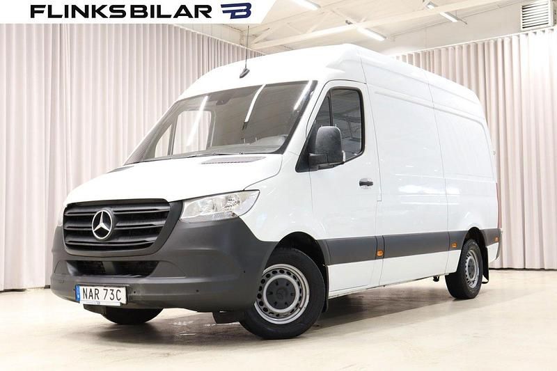 Vit Begagnad 2021 Mercedes Sprinter Van | 289 900 kr (Superpris) - Bild 1/4