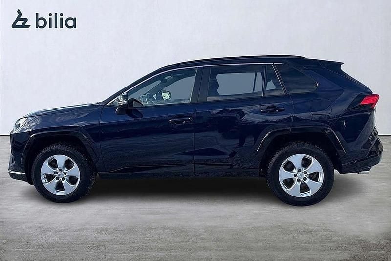 Begagnad Toyota RAV4 Hybrid Style 224 HK (164 kW) 2022 Blå SUV