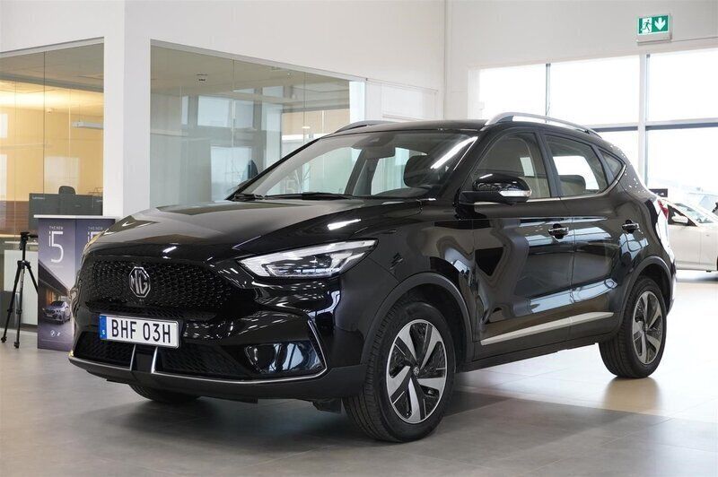 Begagnad MG ZS Luxury 115 kW (157 HK) 2021 Okänd Sedan