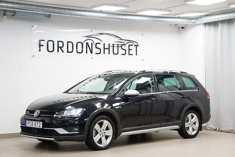 Svart Begagnad 2016 VW Golf Alltrack Kombi | 149 000 kr (Marknadspris) - Bild 1/4
