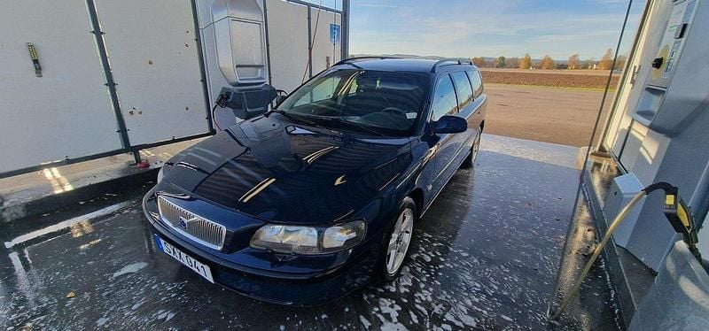 Blå Begagnad 2002 Volvo V70 Kombi | 12 500 kr (Bra pris) - Bild 1/4