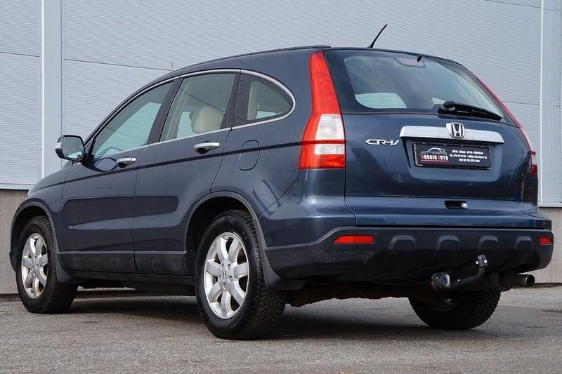 Begagnad Honda CR-V 150 HK (110 kW) 2007 Mörkgrå (grå) SUV