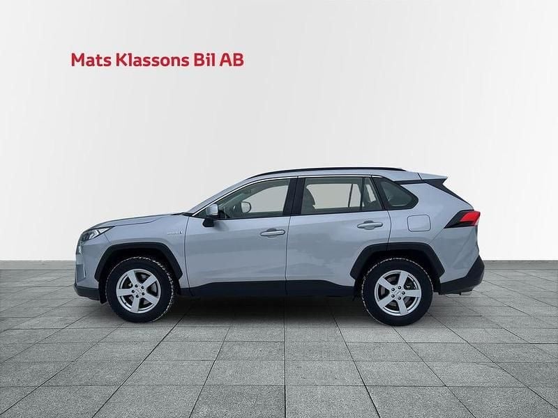 Begagnad Toyota RAV4 Hybrid Active 224 HK (164 kW) 2019 Silver SUV