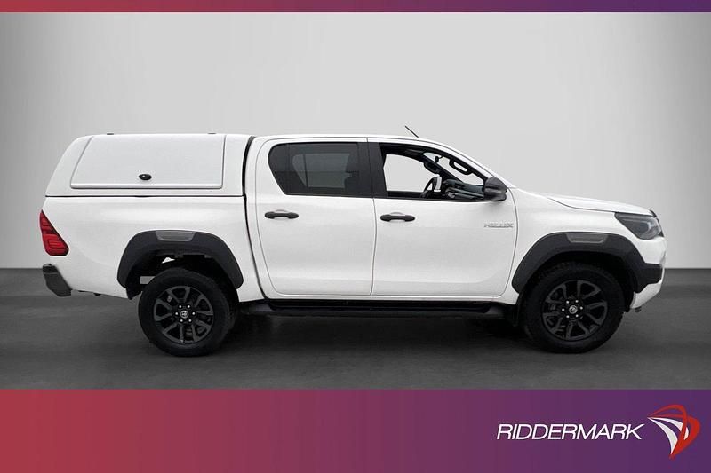 Vit Begagnad 2021 Toyota HiLux Pickup | 519 800 kr (Marknadspris) - Bild 1/3