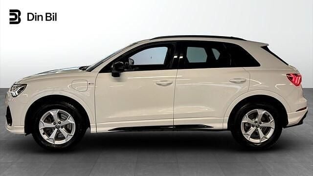 Begagnad Audi Q3 S-Line 245 HK (180 kW) 2023 Ibisvit SUV