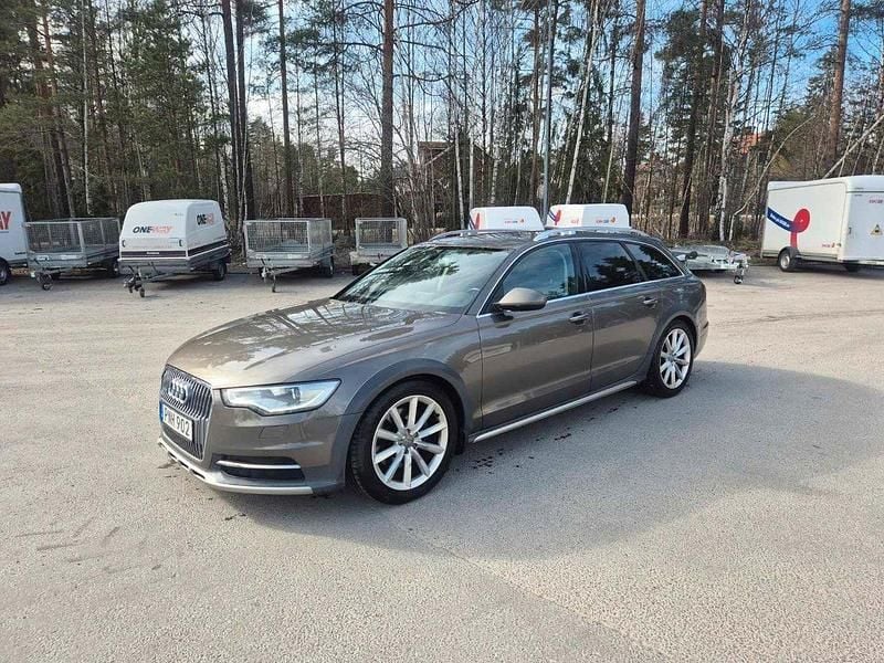 Grå Begagnad 2014 Audi A6 Allroad Kombi | 179 900 kr (Marknadspris) - Bild 1/4