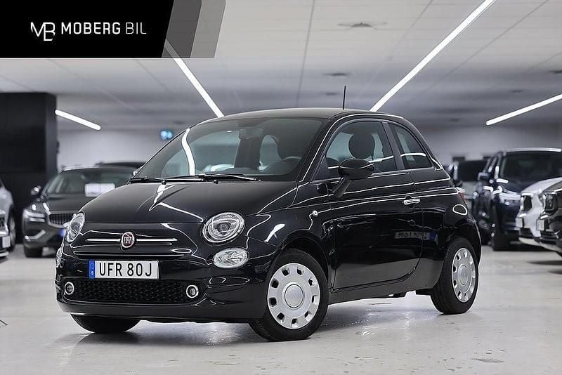 Svart Begagnad 2022 Fiat 500 Halvkombi | 119 900 kr (Bra pris) - Bild 1/2