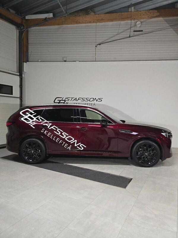 Röd Begagnad 2024 Mazda CX-80 Homura-Line SUV | 698 850 kr - Bild 1/4