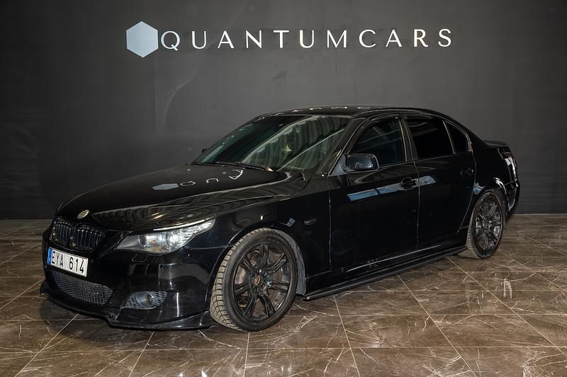 Svart Begagnad 2008 BMW 535 M Sport Sedan | 229 900 kr - Bild 1/4