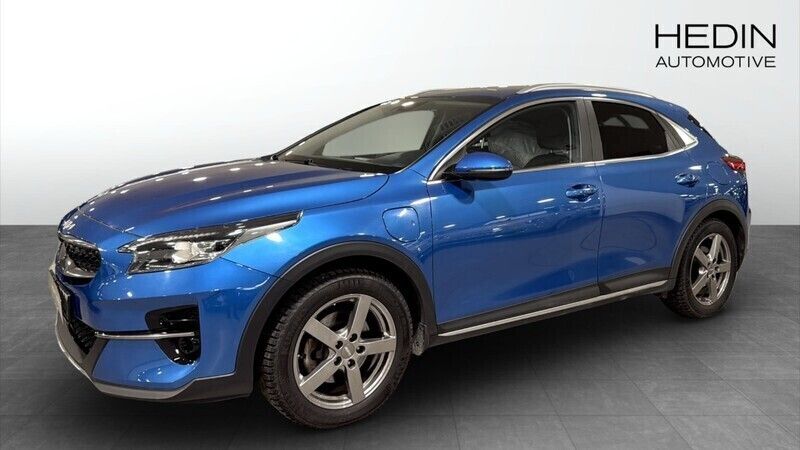 Blå (blue) Begagnad 2022 Kia XCeed Advance SUV | 259 900 kr (Marknadspris) - Bild 1/4