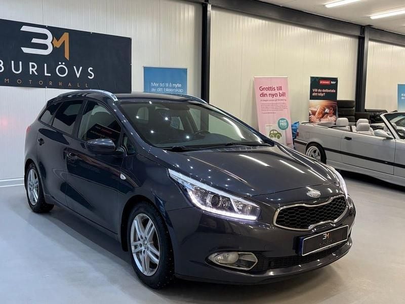 Begagnad Kia Ceed Sportswagon 90 HK (66 kW) 2013 Grå Kombi