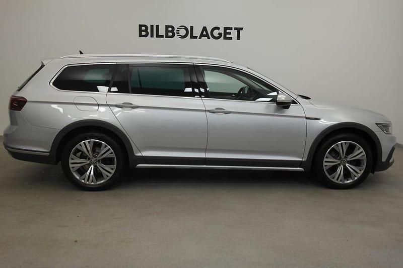 Begagnad VW Passat Alltrack 203 HK (149 kW) 2020 Silver Kombi