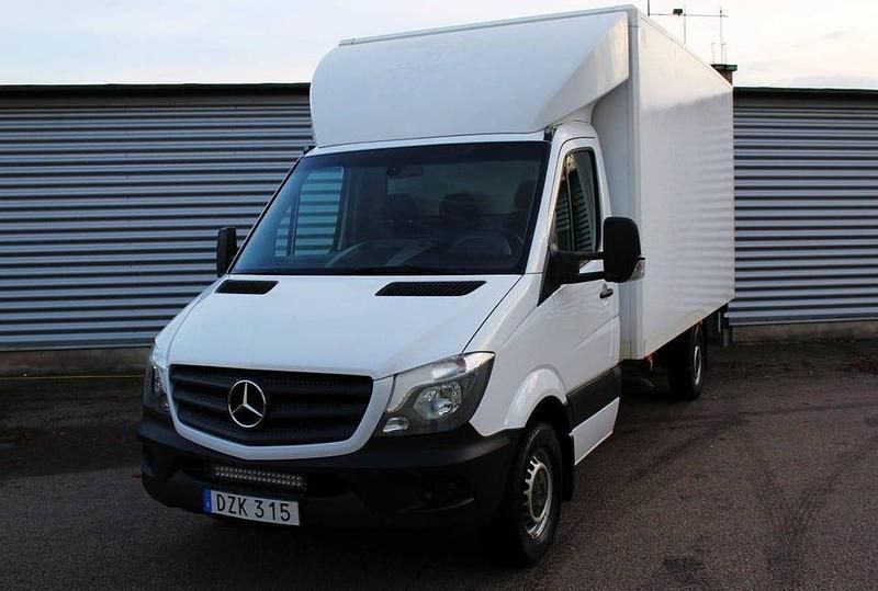Vit Begagnad 2018 Mercedes Sprinter Van | 238 900 kr - Bild 1/4