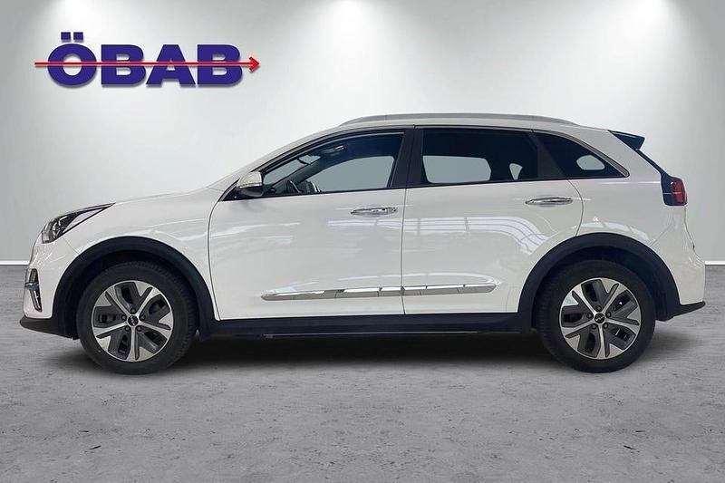 Begagnad Kia e-Niro Advance 150 kW (204 HK) 2021 Vit SUV