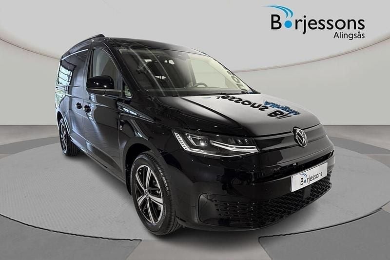 Svart Ny 2025 VW Caddy Maxi Minibuss | 459 900 kr (Marknadspris) - Bild 1/4