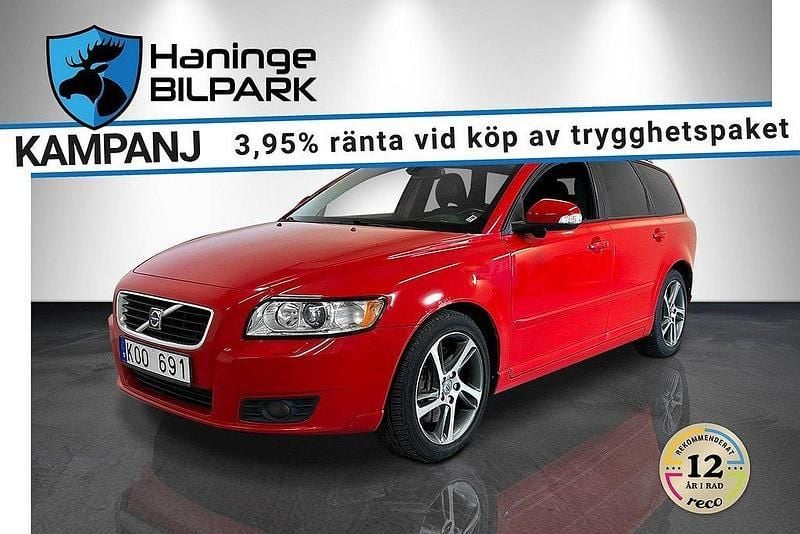 Röd Begagnad 2009 Volvo V50 Summum Kombi | 74 900 kr (Lite dyr) - Bild 1/4