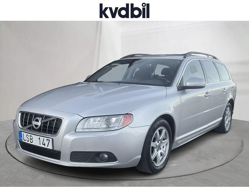 Grå Begagnad 2012 Volvo V70 Kombi | 79 000 kr (Bra pris) - Bild 1/3