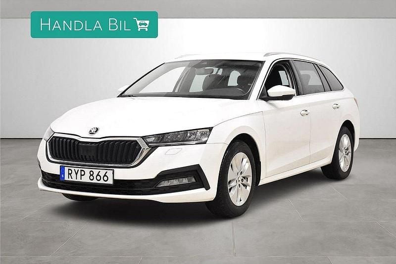 Vit Begagnad 2022 Skoda Octavia Ambition Kombi | 189 700 kr (Marknadspris) - Bild 1/4