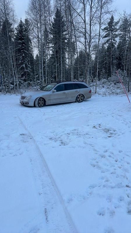 Begagnad 2008 Mercedes E320 Kombi | 60 000 kr (Marknadspris) - Bild 1/2