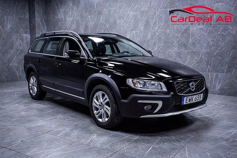 Svart Begagnad 2016 Volvo XC70 Momentum Kombi | 134 800 kr (Bra pris) - Bild 1/4