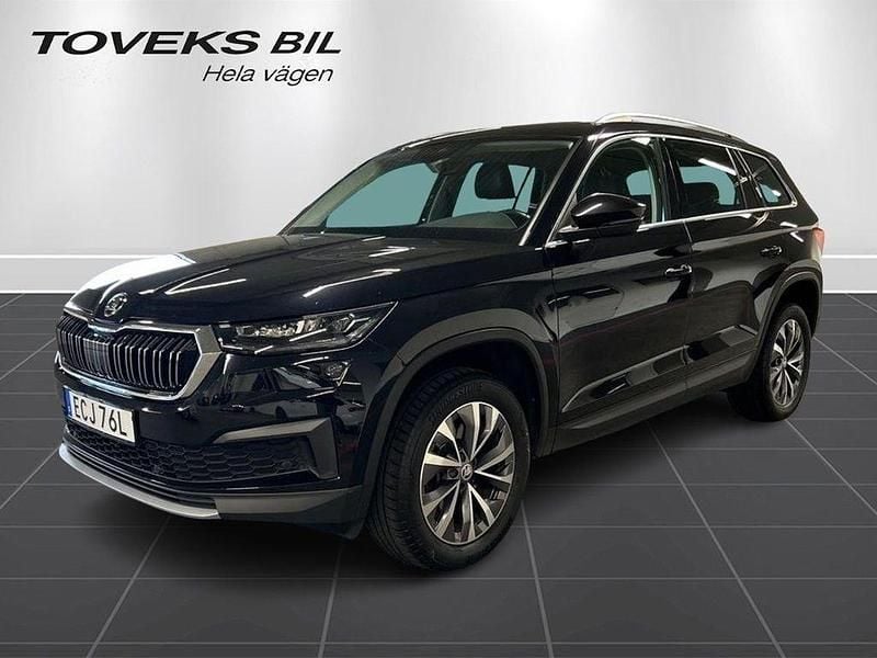 Svart Begagnad 2022 Skoda Kodiaq Style SUV | 369 800 kr (Marknadspris) - Bild 1/4