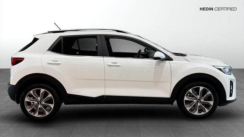 Begagnad Kia Stonic Advance 120 HK (88 kW) 2020 Vit SUV