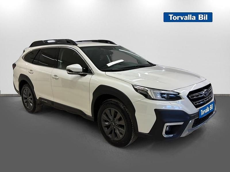 Begagnad Subaru Outback 169 HK (124 kW) 2023 Vit Kombi