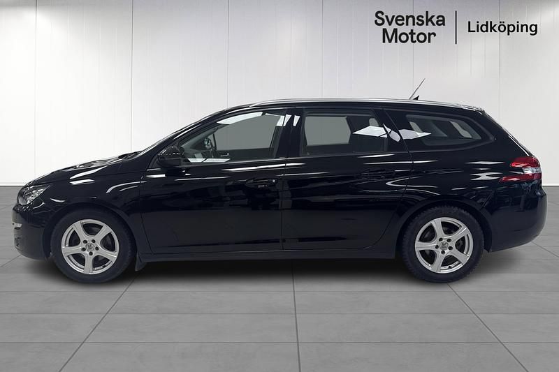 Begagnad Peugeot 308 SW Active 112 HK (82 kW) 2015 Svart Kombi