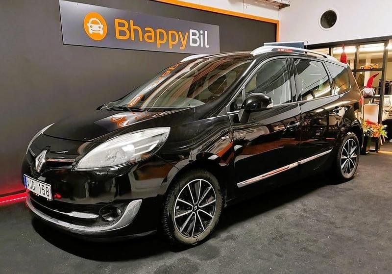 Svart Begagnad 2013 Renault Grand Scénic III Bose Edition Minibuss | 69 900 kr (Marknadspris) - Bild 1/4