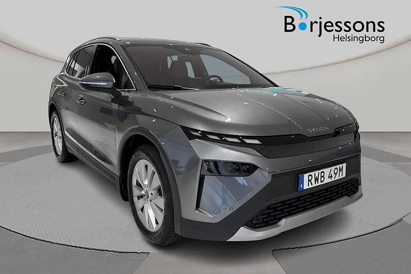 Grå Ny 2026 Skoda Elroq SUV | 563 600 kr (Dyr) - Bild 1/4