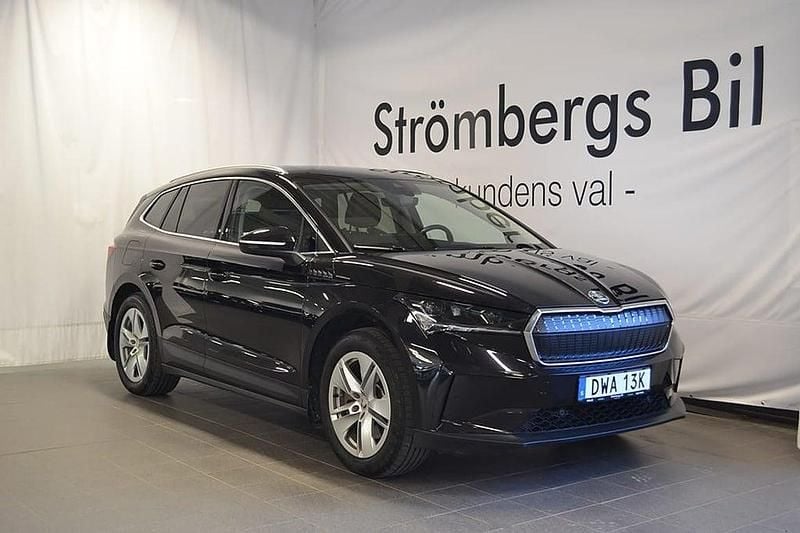 Begagnad Skoda Enyaq iV 152 kW (207 HK) 2023 Svart SUV