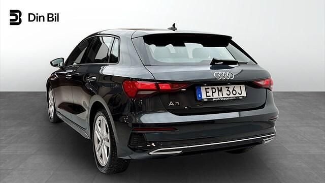 Begagnad Audi A3 Proline 150 HK (110 kW) 2021 Grå Sedan