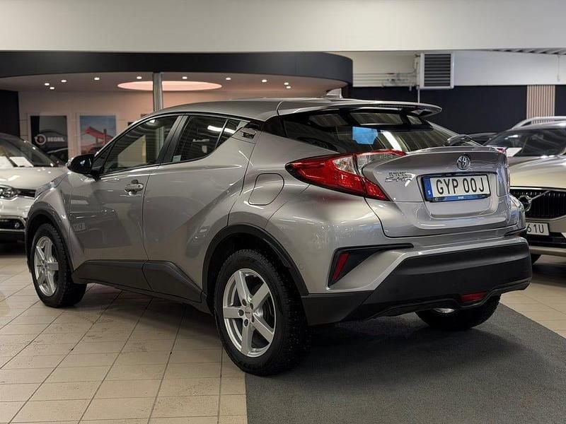 Begagnad Toyota C-HR Active 116 HK (85 kW) 2019 Mörkgrå SUV