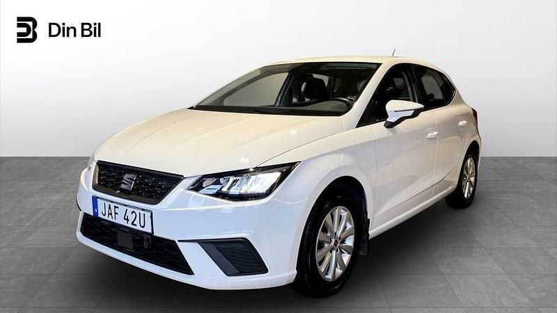 Vit Begagnad 2023 Seat Ibiza Style Halvkombi | 172 900 kr (Marknadspris) - Bild 1/4