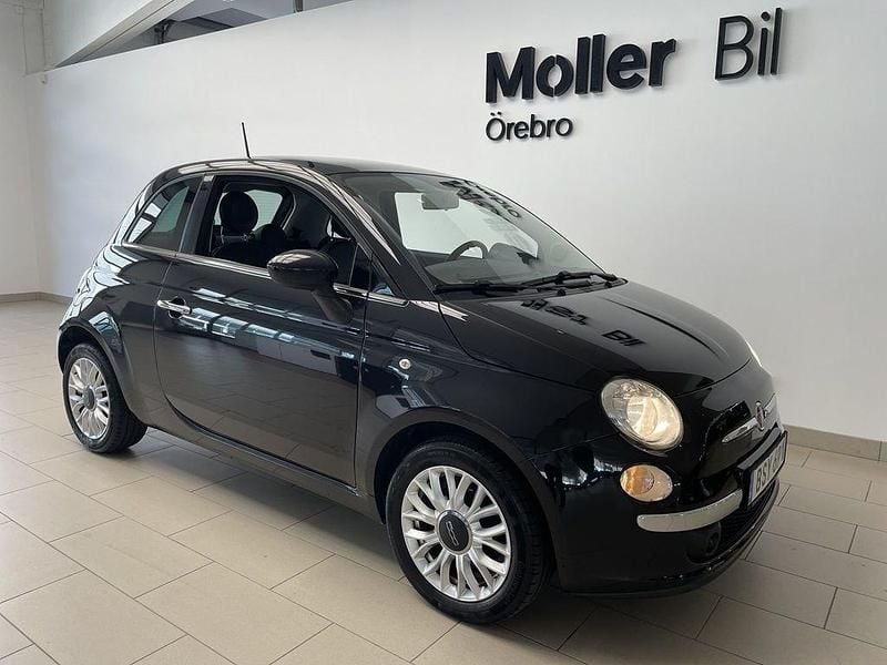 Svart Begagnad 2014 Fiat 500 Lounge Minibuss | 69 900 kr - Bild 1/4