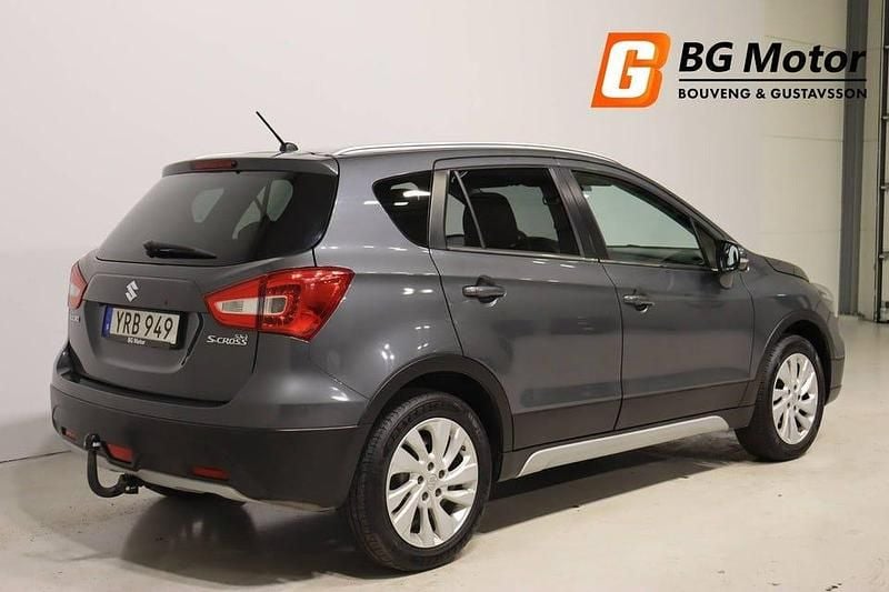 Begagnad Suzuki SX4 S-Cross 112 HK (82 kW) 2017 Grå SUV