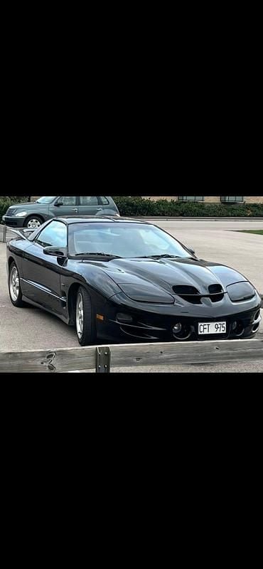 Begagnad 2000 Pontiac Firebird | 99 500 kr - Bild 1/4