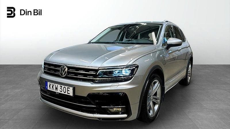 Grå (tungsten silver meta) Begagnad 2019 VW Tiguan Comfortline SUV | 249 900 kr (Marknadspris) - Bild 1/4