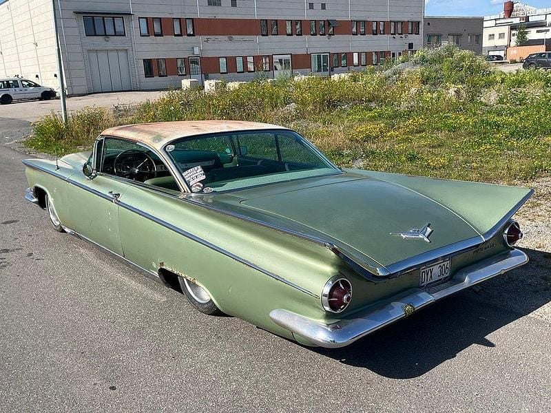 Flerfärgad Begagnad 1959 Buick Le Sabre Sportkupé | 325 000 kr - Bild 1/4