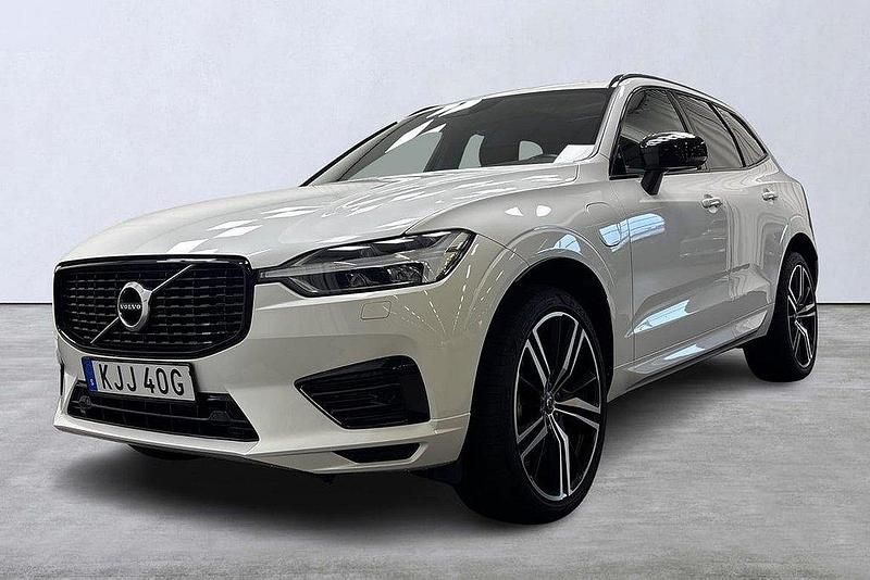 Vit Begagnad 2020 Volvo XC60 R-Design SUV | 429 900 kr (Lite dyr) - Bild 1/4