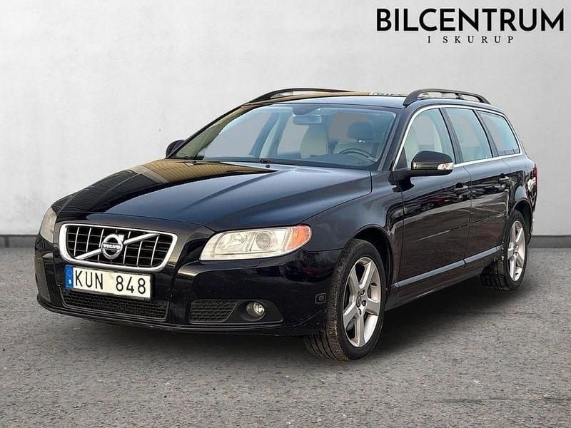 Begagnad Volvo V70 Momentum 231 HK (169 kW) 2011 Svart metallic Kombi