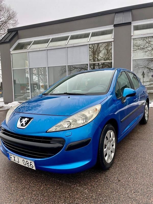 Begagnad Peugeot 207 88 HK (64 kW) 2007