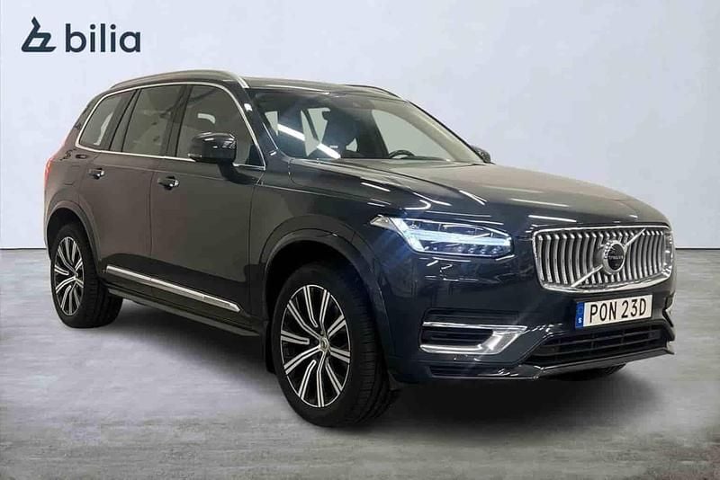 Grå Begagnad 2021 Volvo XC90 SUV | 519 000 kr (Superpris) - Bild 1/1